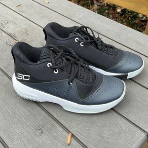 Under Armour Curry’s SC 30, Mens size 10 brand new never worn